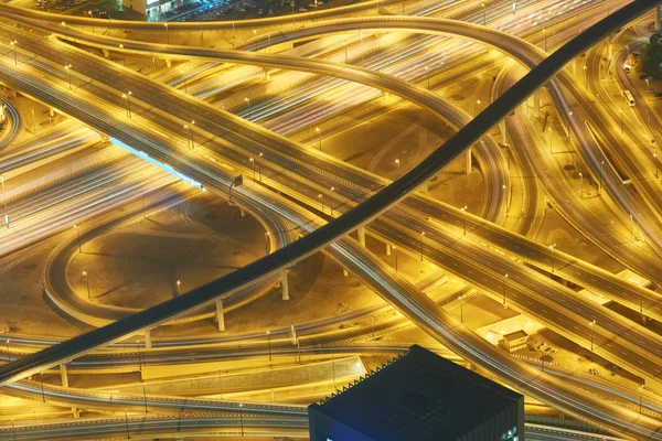 Dubai Sheikh Zayed Road de noche —  Fotos de Stock