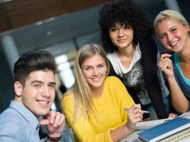 öğrencilerin eğitim grubu