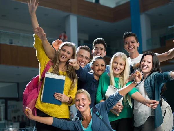 Gelukkig studenten groep studeren Stockfoto