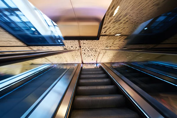 Shopping mall  escalators — Stock Photo, Image