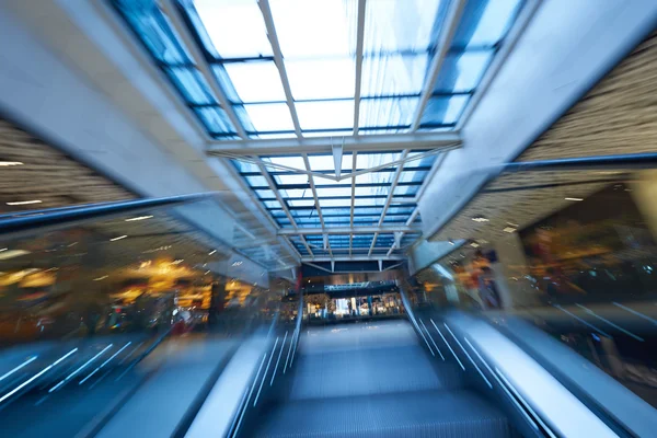 Shopping Escada rolante — Fotografia de Stock