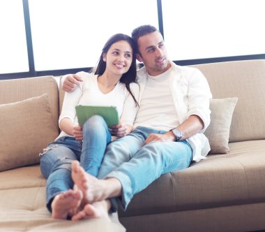 tablet bilgisayar kullanılarak Çift