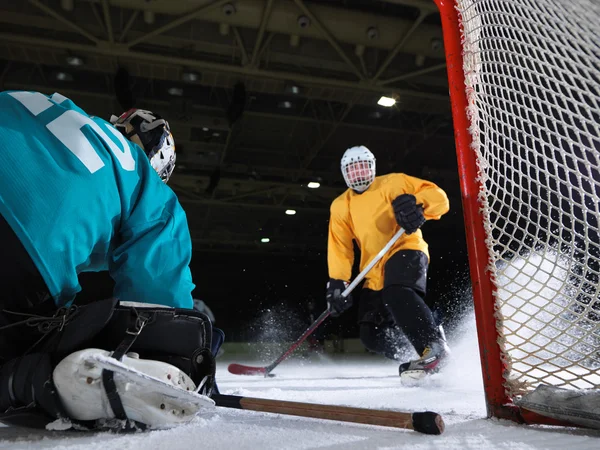 Gardien de but de hockey sur glace — Photo
