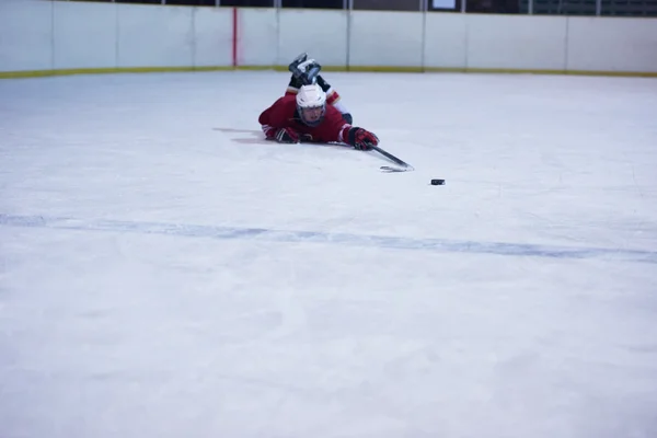 Portrait joueur de hockey sur glace — Photo