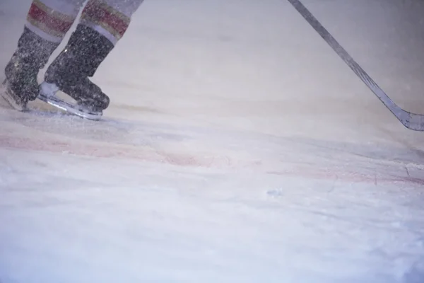 Giocatori di hockey su ghiaccio — Foto Stock