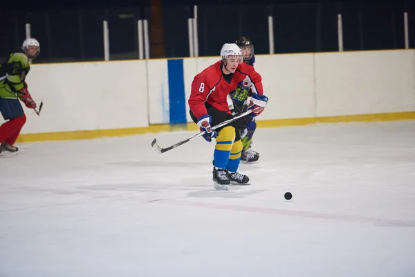 Sport ishockeyspelare — Stockfoto