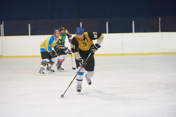 Buz hokeyi spor oyuncular — Stok fotoğraf