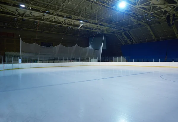 Lege ijsbaan, hockey arena — Stockfoto