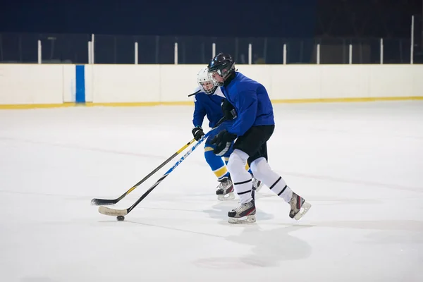 Hockey sur glace joueurs sportifs — Photo