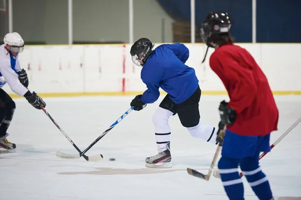 Eishockeyspieler — Stockfoto