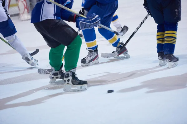 Αθλητισμός παικτών χοκεϋ επί πάγου — Φωτογραφία Αρχείου