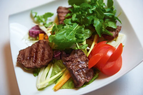 Leckeres Steak aus nächster Nähe — Stockfoto