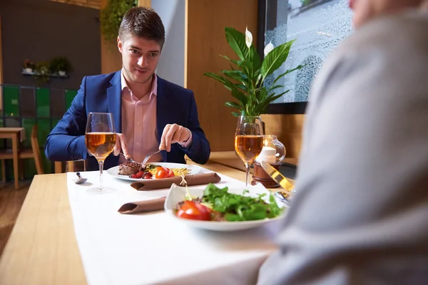 Coppia d'affari a cena — Foto Stock