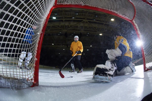 Bramkarz w hokeju na lodzie — Zdjęcie stockowe