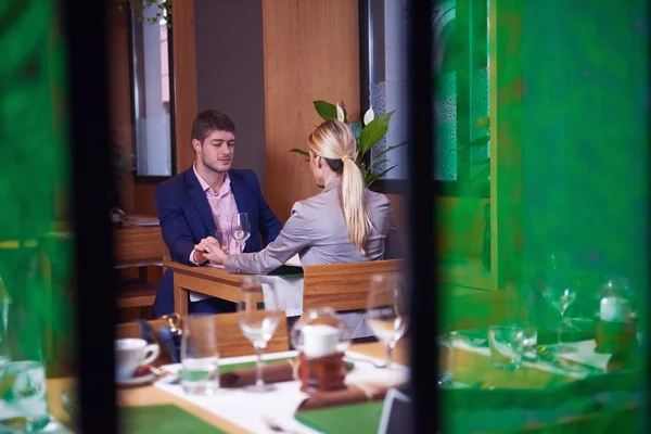 Pareja de negocios cenando — Foto de Stock