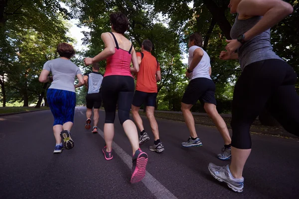 Menschen beim Joggen — Stockfoto