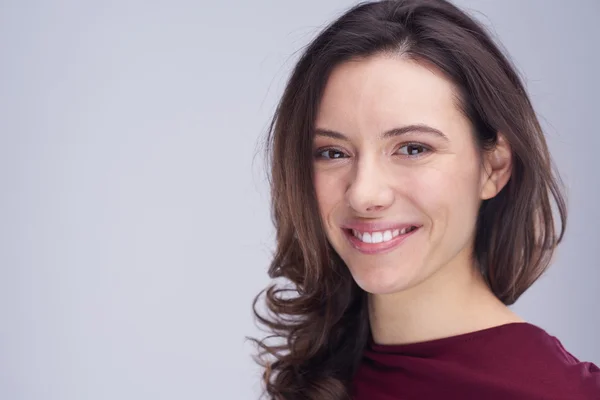 Portrait of young woman isolated — Stock Photo, Image