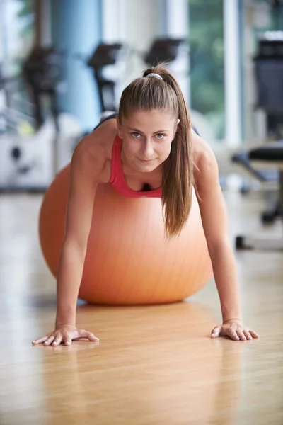 Pilates žena v — Stock fotografie