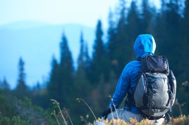 advanture adam hiking sırt çantası ile
