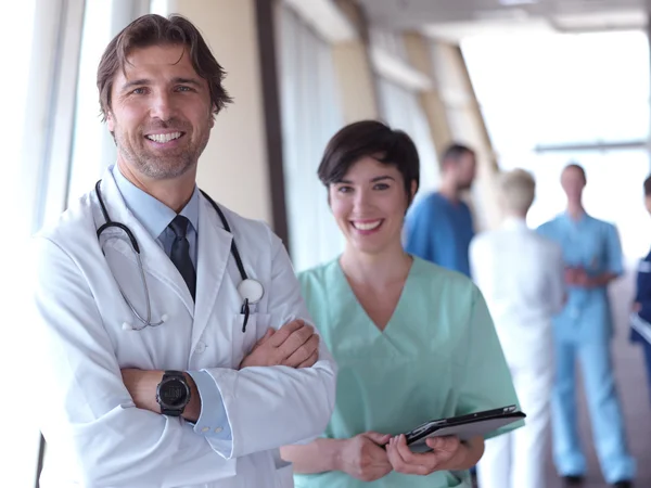 Grupo de pessoal médico no hospital — Fotografia de Stock