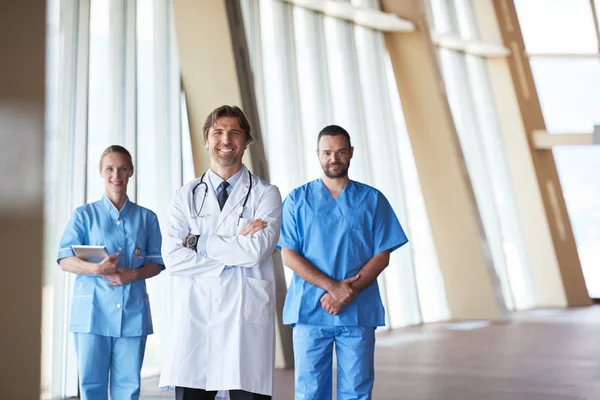 Gruppo di personale medico ospedaliero — Foto Stock