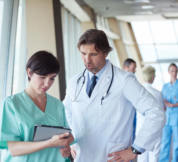 Gruppo di personale medico ospedaliero — Foto Stock