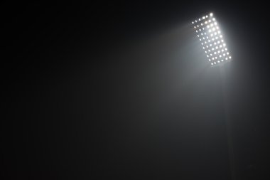 Futbol stadyum ışıkları