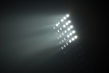 Futbol stadyum ışıkları