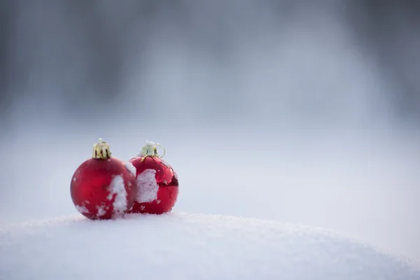 Christmas Red Balls Decoration Fresh Snow Background Beautiful Sunny Winter — Stock Photo, Image
