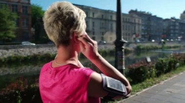 kadın ayar telefon koşu