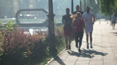 insanlar grup koşusu