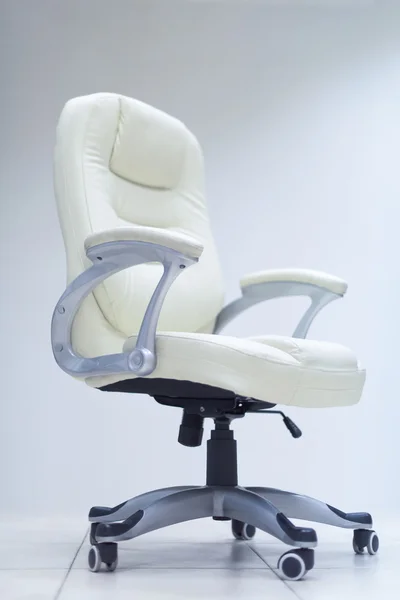 Fehér irodai szék — Stock Fotó