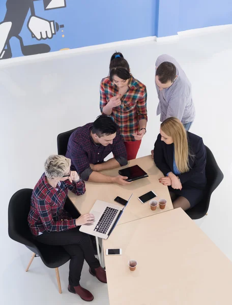 Visão aérea do grupo de empresários em reunião — Fotografia de Stock