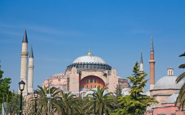 Haghia (Aya) Sophia - İstanbul 'daki ünlü kilise ve cami