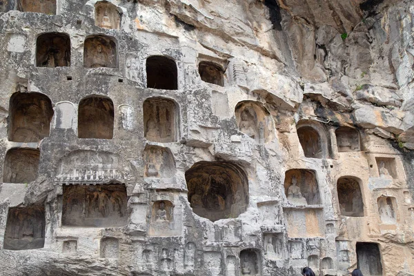 Διάσημοι Longmen Grottoes Αγάλματα Του Βούδα Και Bodhisattvas Σκαλισμένα Στο — Φωτογραφία Αρχείου