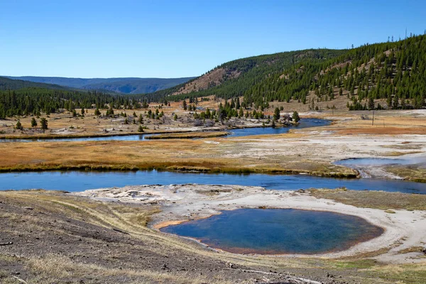 Alsó Gejzír Medence Yellowstone Nemzeti Parkban Usa — Stock Fotó