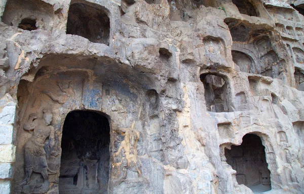 Famosas Grutas Longmen Estátuas Buda Bodhisattvas Esculpidas Rocha Monólito Perto — Fotografia de Stock