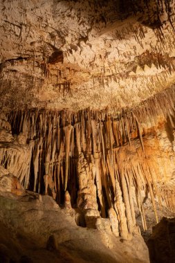 İspanyol adası Mallorca 'daki ünlü mağara 