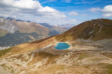 İsviçre 'nin Davos kentindeki Jakobshorn Dağı' nda sonbahar manzarası