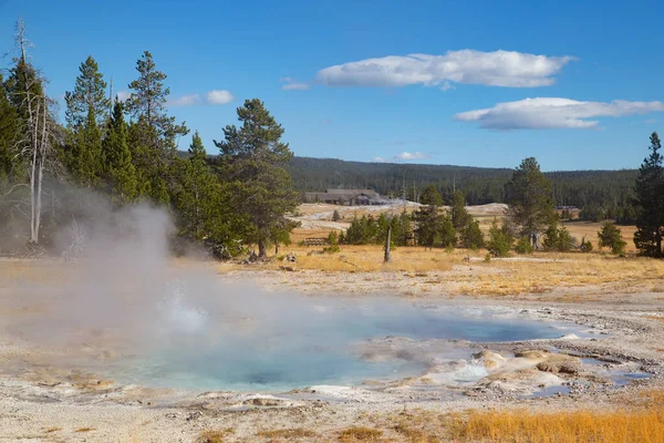 Πολύχρωμη Πισίνα Ζεστό Νερό Στο Εθνικό Πάρκο Yellowstone Ηπα — Φωτογραφία Αρχείου