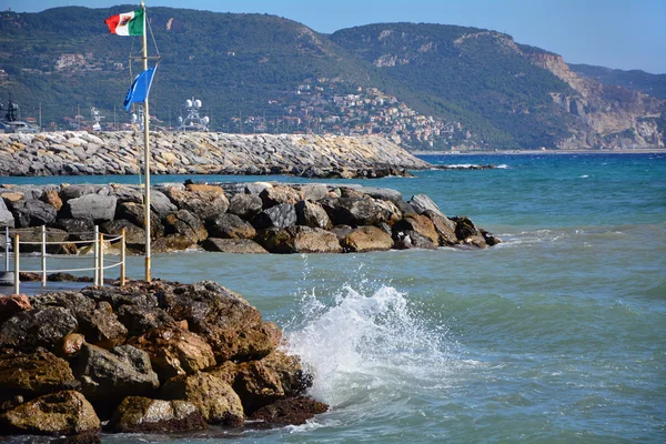 Loano kasaba pier — Stok fotoğraf