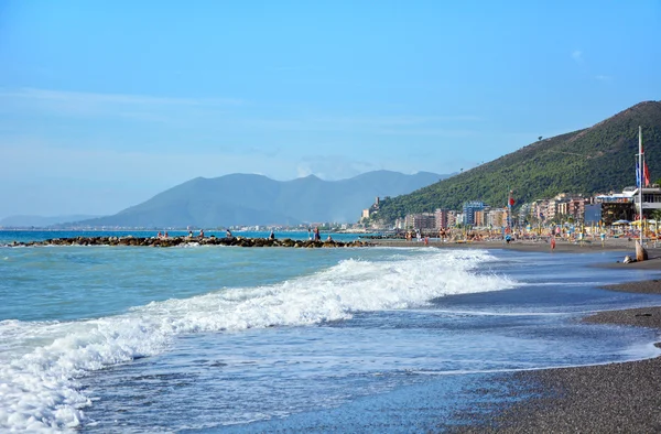 Orilla del pueblo de Loano — Foto de Stock