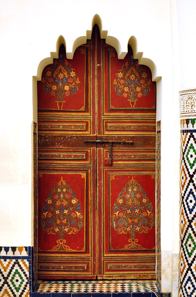 Арабская дверь

