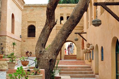 Agadir Medine editoryal