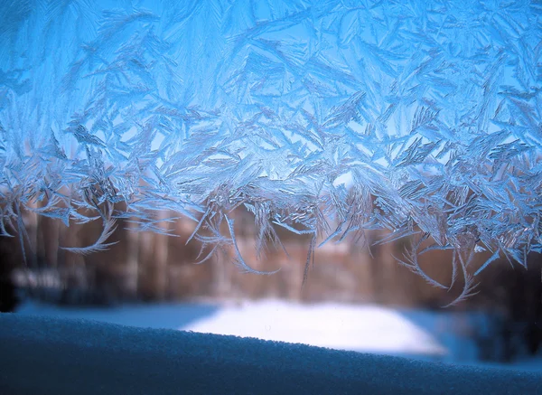 Frosty patroon op winterraam — Stockfoto