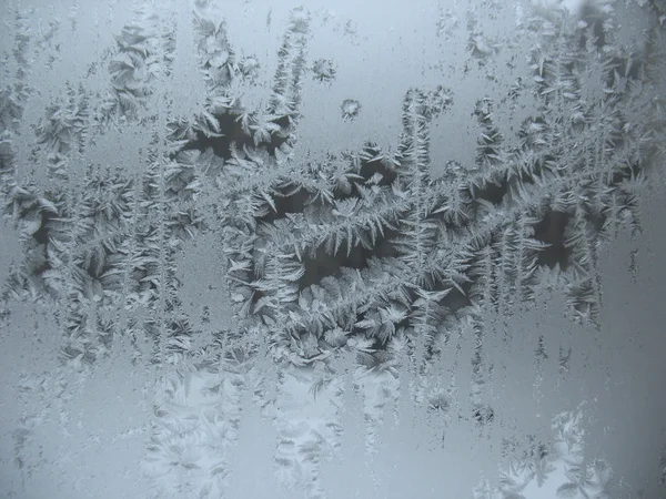 Janela de inverno congelada — Fotografia de Stock