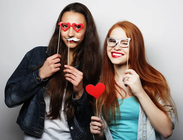 Duas elegantes meninas hipster sexy melhores amigos prontos para a festa — Fotografia de Stock