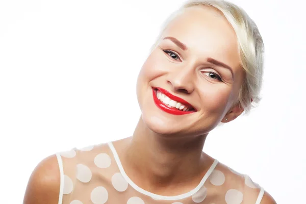 Приваблива біла усміхнена жінка блондинка Стокове Зображення
