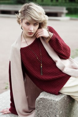 Genç güzel kadın..