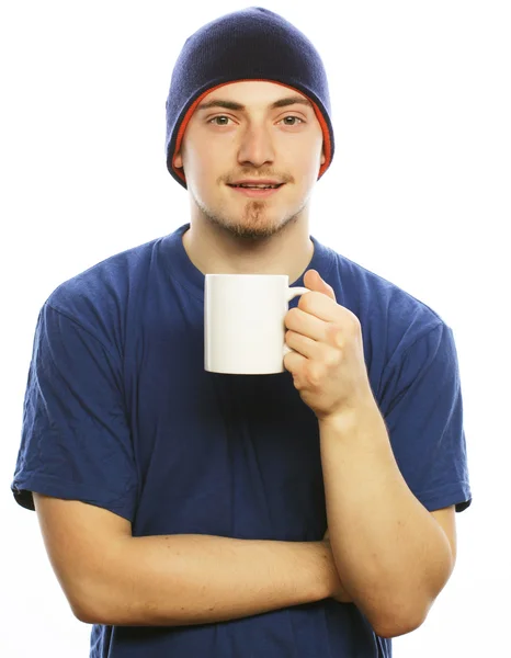 Man som håller vit kopp med kaffe — Stockfoto